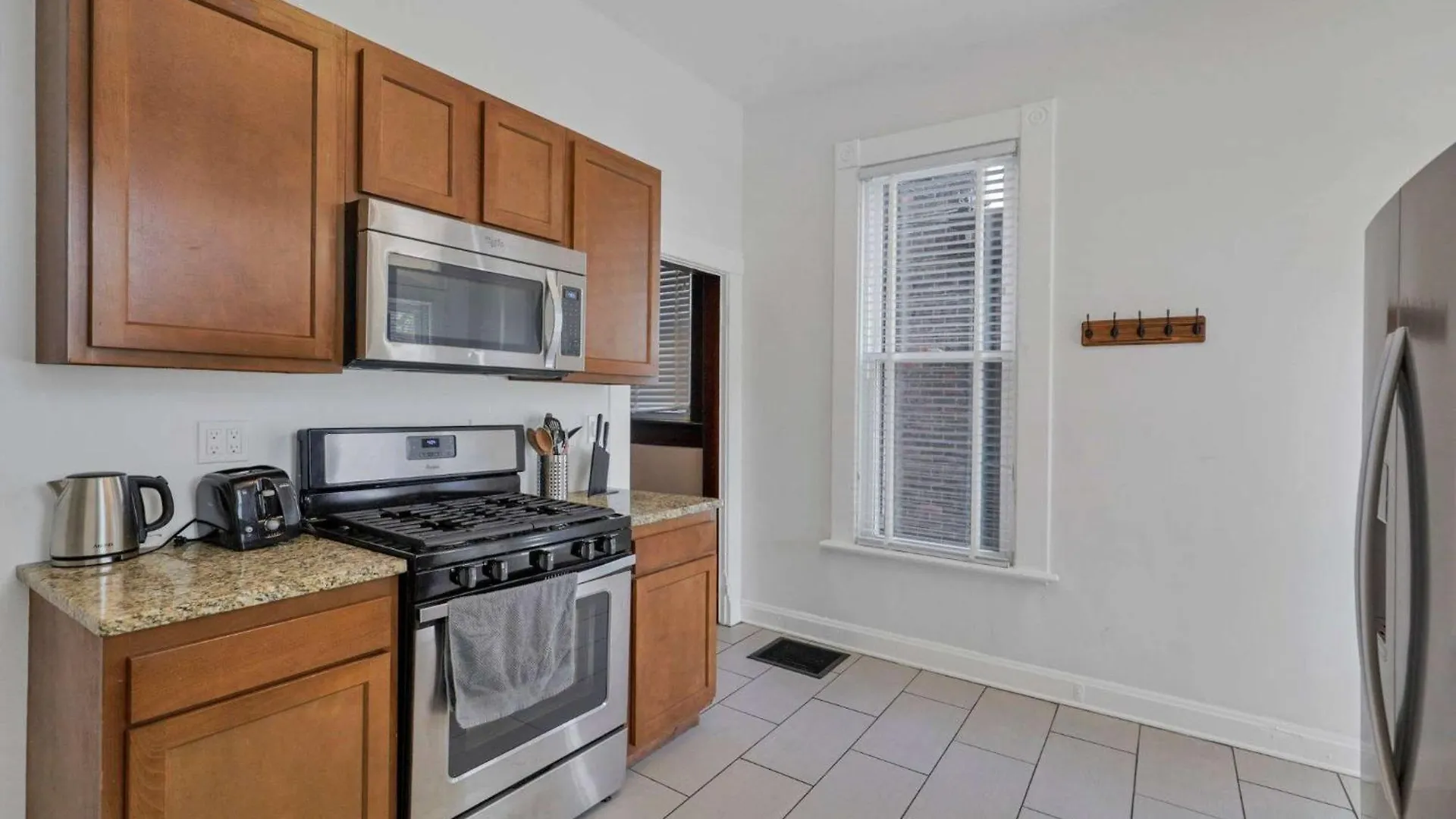 4 Bed Duplex Near Goodale Park Columbus 0*,